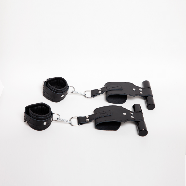 SPECIAL HANDCUFFS FOR DOORS